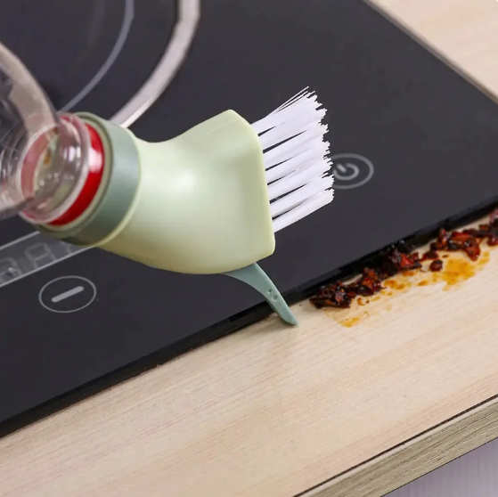 Liquid Cleaning Brush