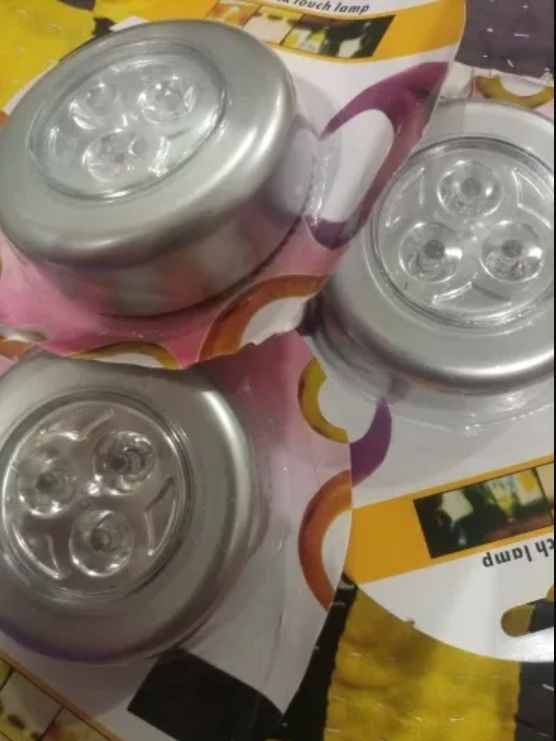 Battery Powered Touch Light - Pack of 4